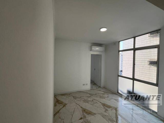 #1842 - Apartamento para Venda em Santos - SP - 2