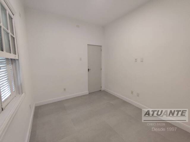 #1850 - Apartamento para Venda em Santos - SP